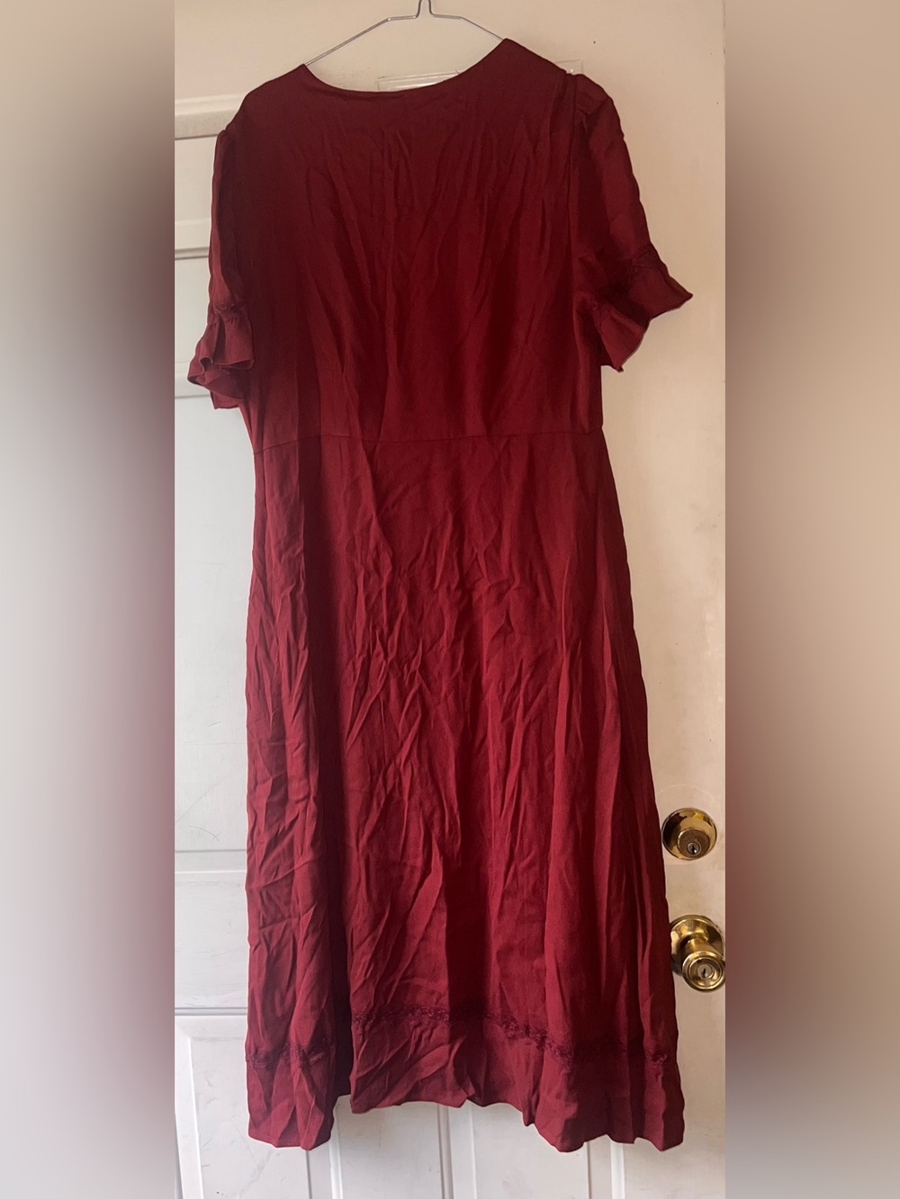Lightweight Crepe Lace Inset Midi Dress - Picture 7 of 7